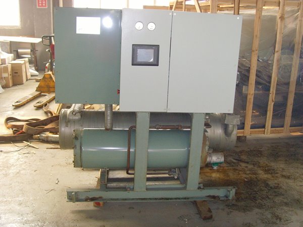 呈贡酒店中央空调不停机清洗方法介绍